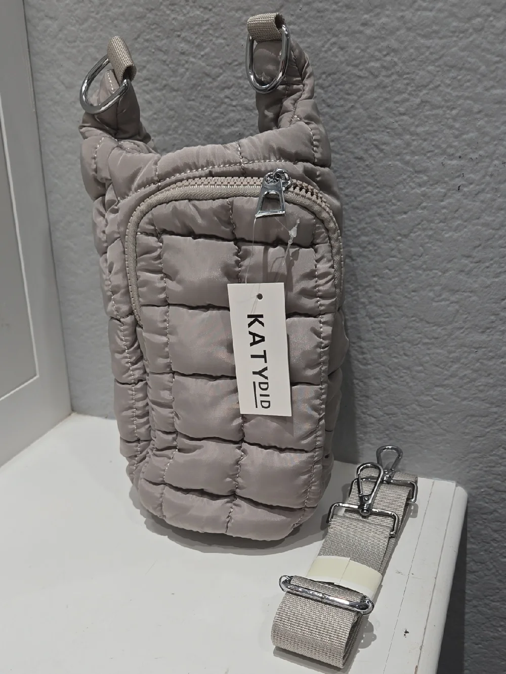 KATY DID Quilted Crossbody Pouch For Tumblers